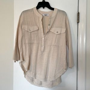 Carly Jean Los Angeles Blouse NWOT